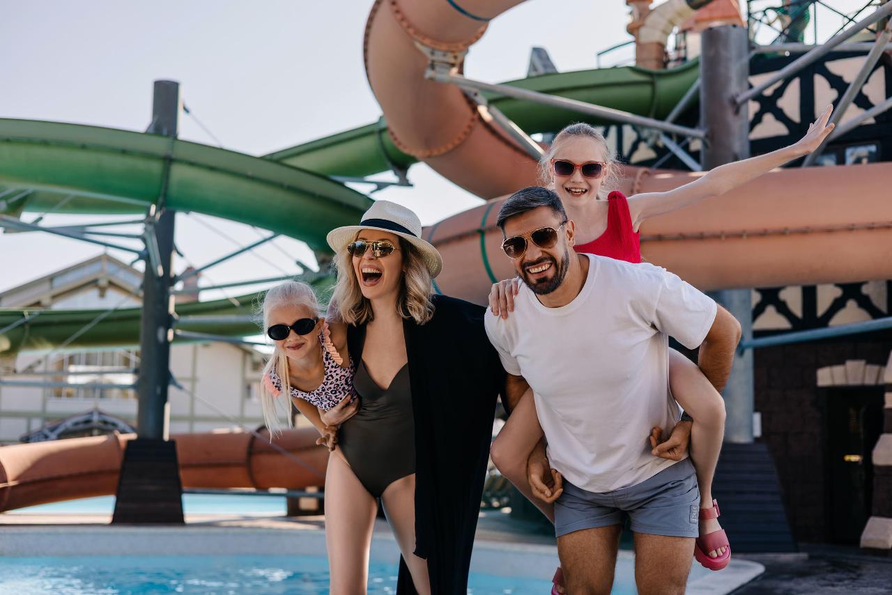 Комплекс открытых бассейнов